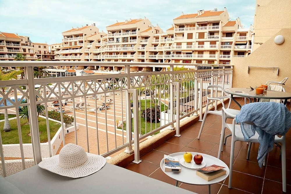 Apartamento Superior, 1 Habitación, Vistas a la Piscina del hotel Coral Compostela Beach. Foto 27