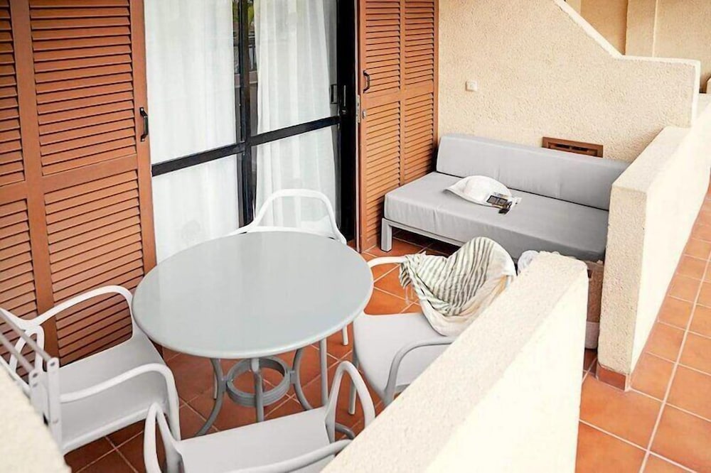 Apartamento superior, 1 habitación, vistas a la piscina del hotel Coral Compostela Beach. Foto 26
