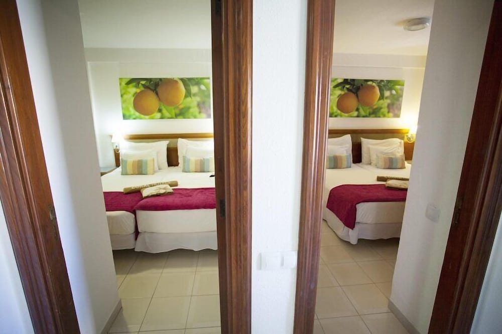 Apartamento estándar, 2 habitaciones del hotel Coral Compostela Beach. Foto 4