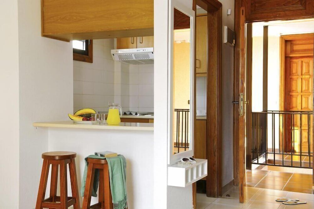Apartamento estándar, 2 habitaciones del hotel Coral Compostela Beach. Foto 13