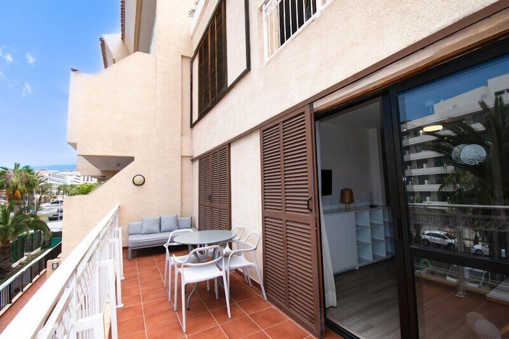 Apartamento Balcón o Terraza Superior 1 habitación 3 camas individuales kitchenette del hotel Coral Compostela Beach. Foto 28