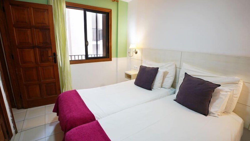 Apartamento Estándar, 1 Habitación, Vistas a la Piscina del hotel Coral Compostela Beach. Foto 1