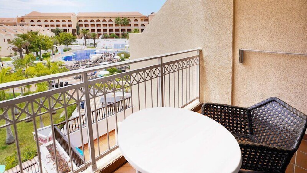 Apartamento Estándar, 1 Habitación, Vistas a la Piscina del hotel Coral Compostela Beach. Foto 6