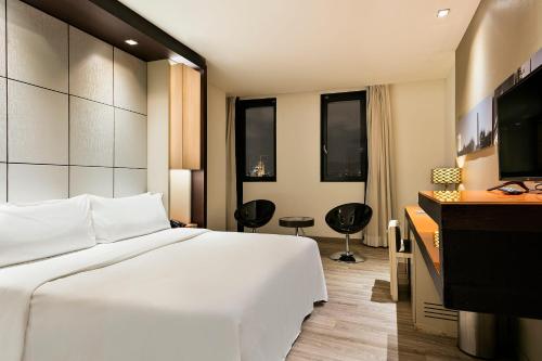 Habitación Estándar del hotel Barcelona Condal Mar Affiliated By Meliá. Foto 8