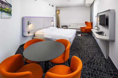 Suite Junior del hotel Park Inn By Radisson Danube Bratislava. Foto 1