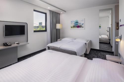 Suite Junior del hotel Park Inn By Radisson Danube Bratislava. Foto 4
