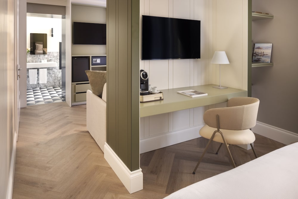 Suite Deluxe (with Sofa Bed | Junior) del hotel UNAHOTELS Galles Milano. Foto 2