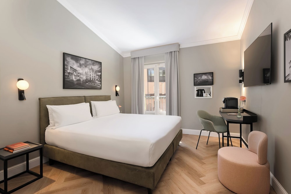 Habitación Deluxe doble del hotel UNAHOTELS Galles Milano. Foto 2