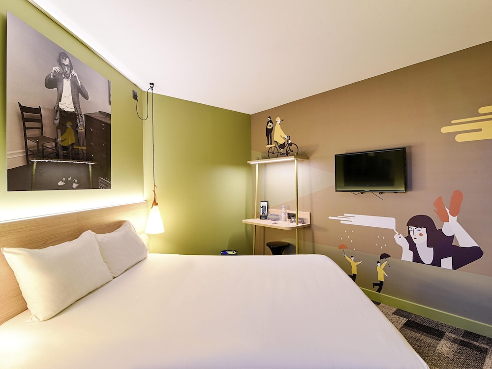 Habitación Estándar con 1 cama doble del hotel ibis Styles Lyon Confluence. Foto 5