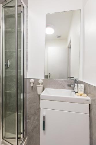 Habitación Triple Executive del hotel Griffin House. Foto 2