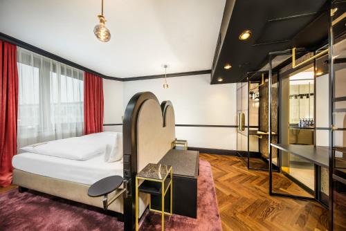 Suite Diplomat del hotel Vienna House By Wyndham Diplomat Prague. Foto 3