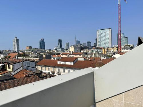 Habitación Doble con balcón y vistas a la ciudad del hotel Scarlatti Hotel Milano