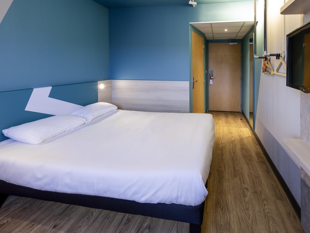 Habitación Estándar con 1 cama doble del hotel Ibis Budget Millau Viaduc