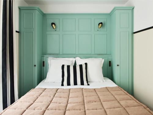 Habitación Doble Pequeña del hotel New La fayette. Foto 2