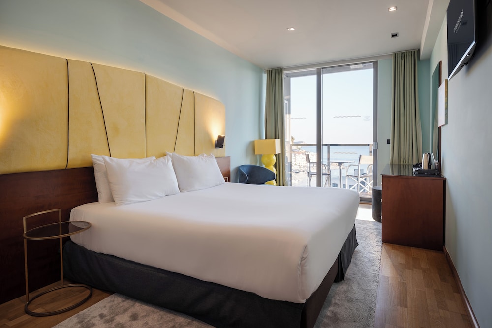 Junior suite Balcón o Terraza 2 Camas individuales del hotel Eurostars Queen of Montenegro