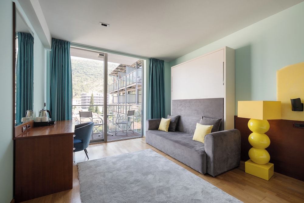 Habitación Premium del hotel Eurostars Queen of Montenegro. Foto 2