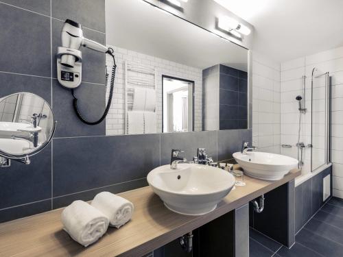 Suite Junior del hotel Mercure Budapest City Center. Foto 7