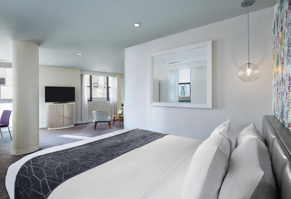 Suite estudio, 1 cama de matrimonio grande (Gold) del hotel Dream Midtown. Foto 3