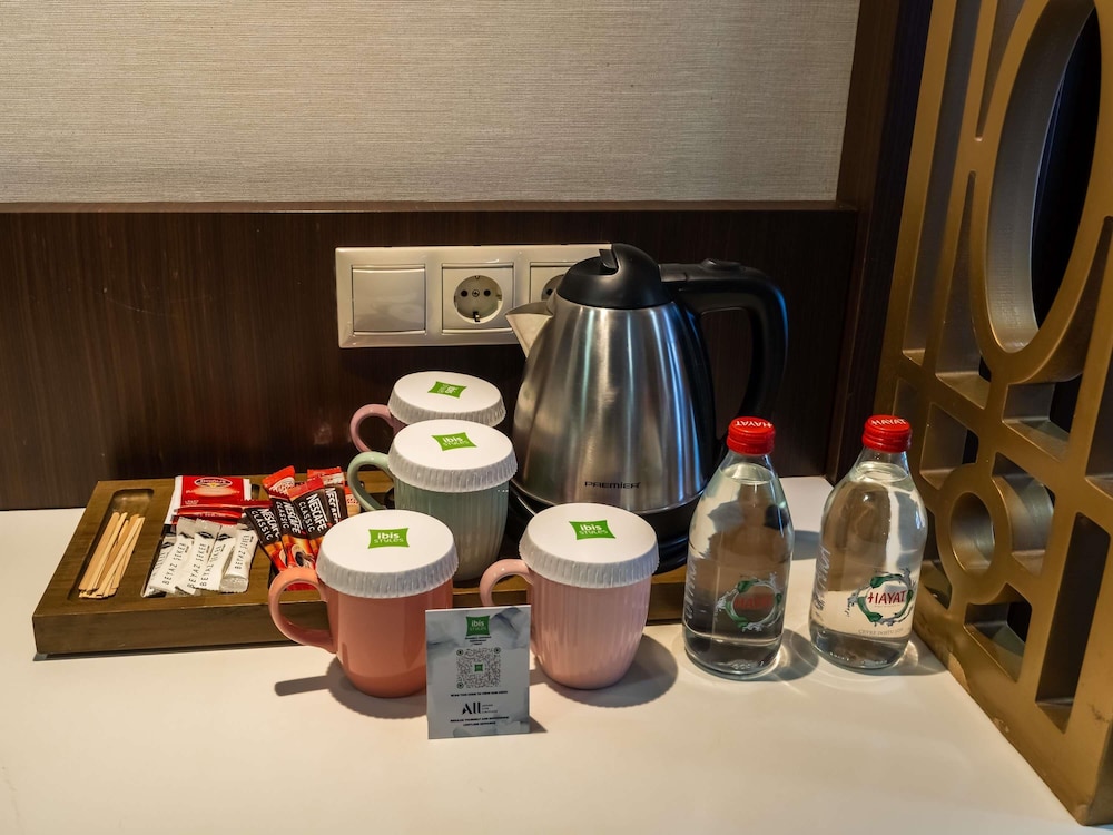 Suite Familiar del hotel Ibis Styles Istanbul Bomonti. Foto 22