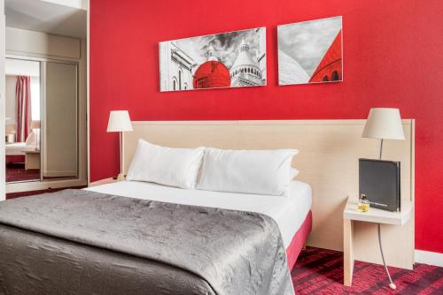 Habitación adaptada para personas con movilidad reducida - Cama grande del hotel Le Richemont