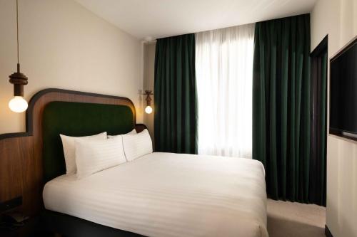 Habitación Triple Confort del hotel Le Richemont. Foto 1