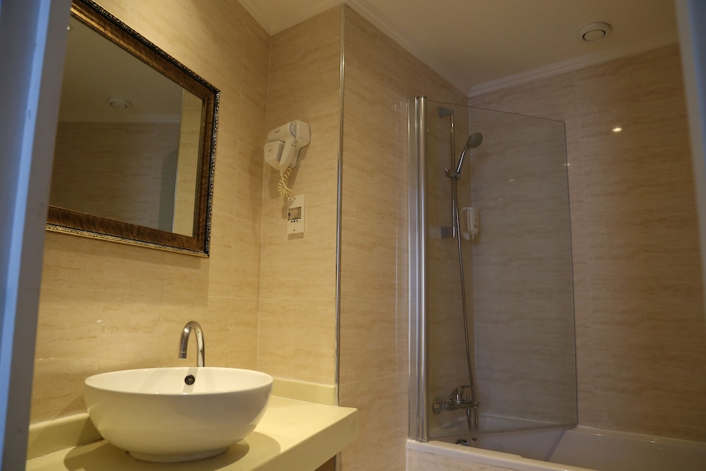 Habitación estándar, 2 camas individuales del hotel Princesse Isabelle. Foto 5