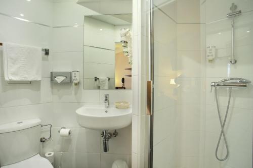 Habitación Individual del hotel Murat. Foto 3