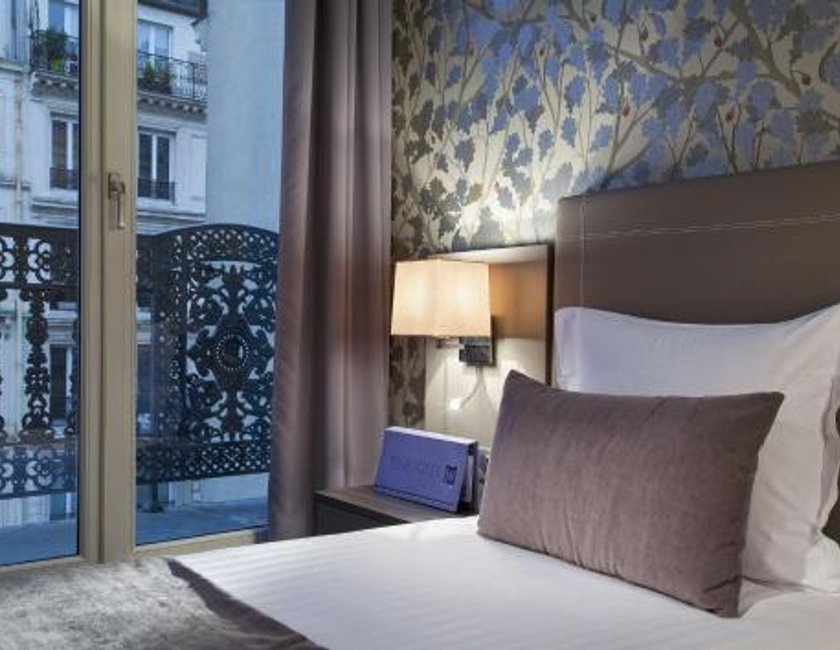 Habitación Individual Confort del hotel Timhotel Opera Blanche Fontaine. Foto 1