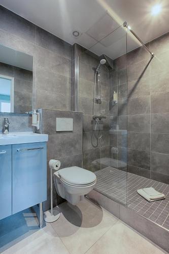 Habitación Triple Deluxe del hotel Prony Monceau. Foto 2