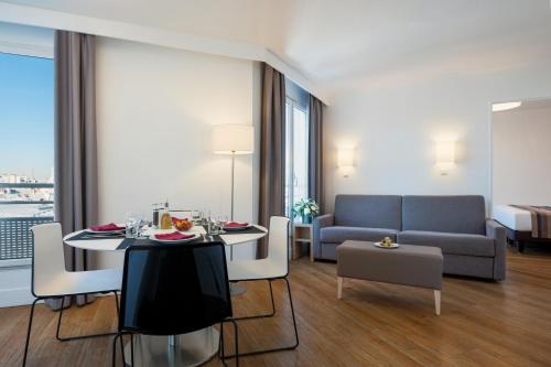 Apartamento del hotel Citadines Bastille Marais Paris. Foto 4