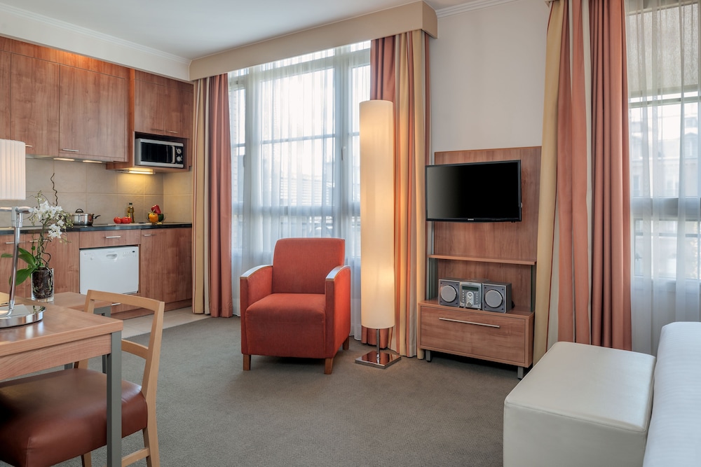 Estudio del hotel Citadines Apart'hotel Saint-germain-des-prés Paris. Foto 3