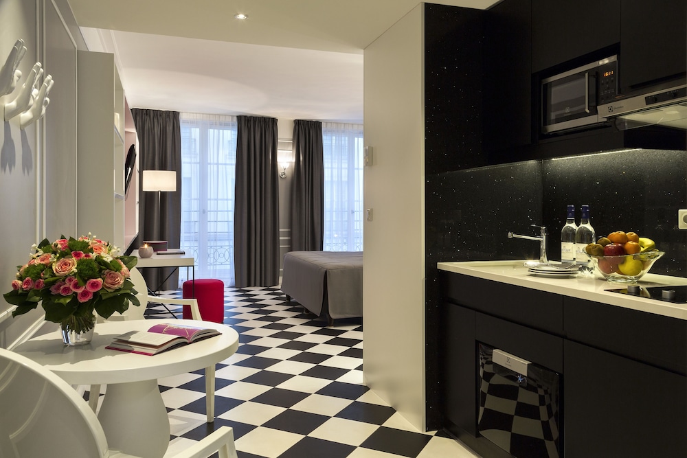 Suite (Couture) del hotel Citadines Opéra Paris. Foto 9