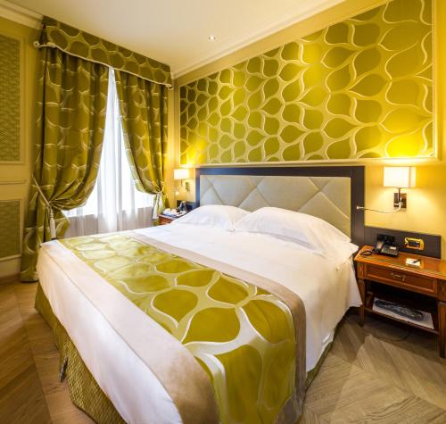 Habitación Doble del hotel Grand Visconti Palace. Foto 3