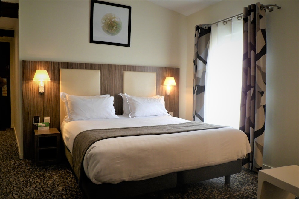 Habitación doble 1 Cama queen Premium Normal del hotel Holiday Inn Paris Opéra Grands Boulevards, An Ihg. Foto 2