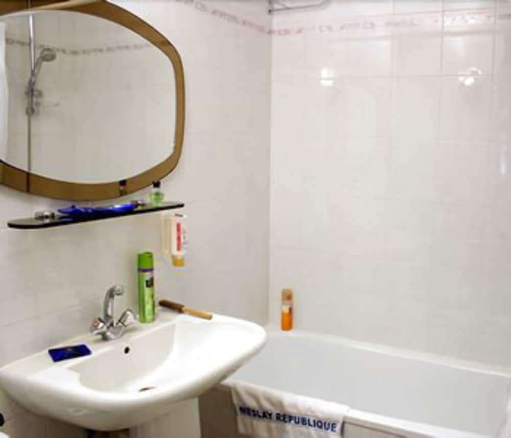 Habitación individual del hotel Meslay République. Foto 3