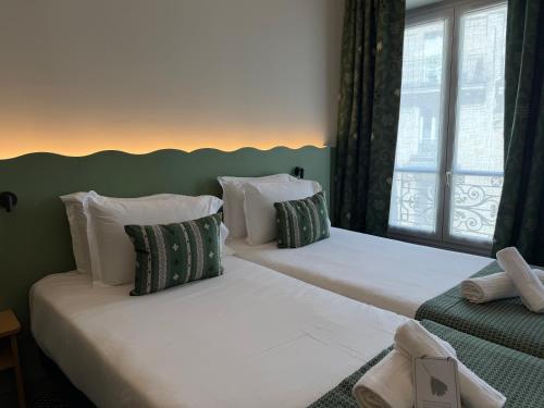 Habitación Familiar del hotel Berne Opera. Foto 10