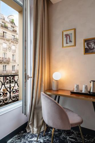 Habitación Doble Estándar del hotel L'hôtel Royal Saint Germain. Foto 1