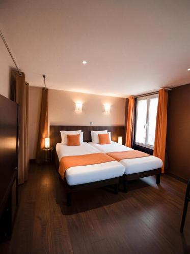 Suite Junior con cocina americana del hotel Pax Opera