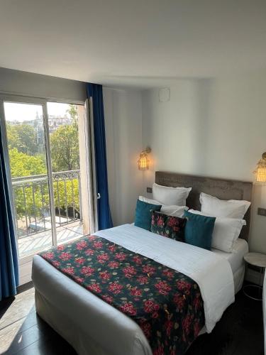Habitación Doble del hotel Cluny Square. Foto 8