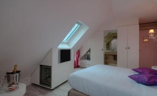 Suite Romance del hotel Cluny Square. Foto 5
