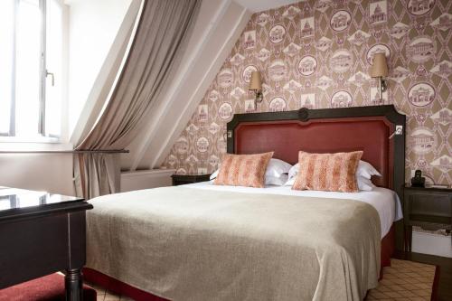 Habitación Triple del hotel Serotel Lutèce