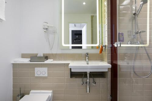 Habitación Estándar del hotel Park Inn By Radisson Central Tallinn. Foto 7