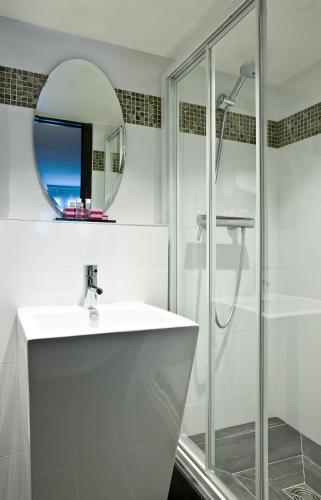 Habitación Doble Estándar del hotel Antin Trinité