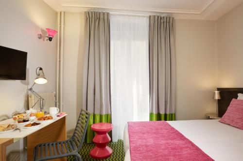 Habitación Doble Superior del hotel Antin Trinité. Foto 1