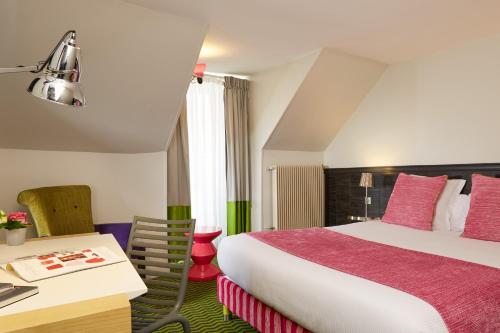 Habitación Doble Superior del hotel Antin Trinité. Foto 2
