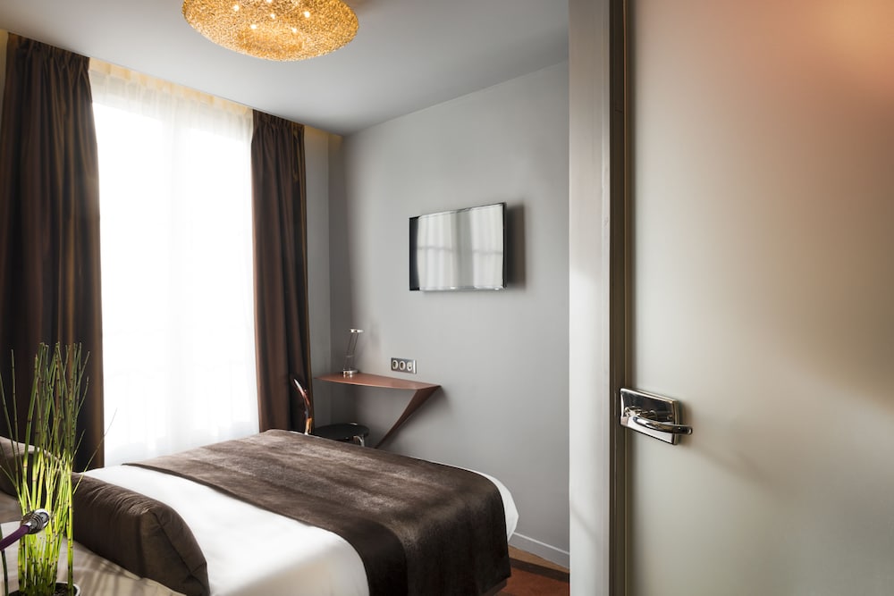 Habitación superior con 1 cama doble o 2 individuales del hotel Le Bon. Foto 11