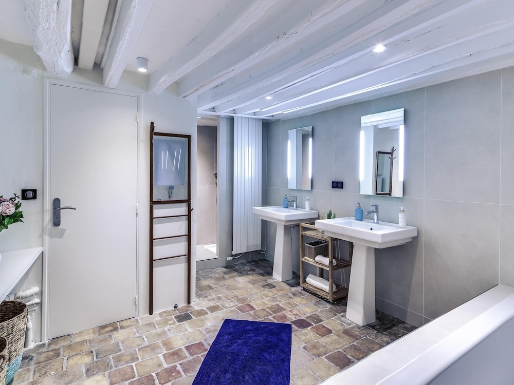 Apartamento, 2 habitaciones del hotel Mercure Paris Opera Grands Boulevards. Foto 4