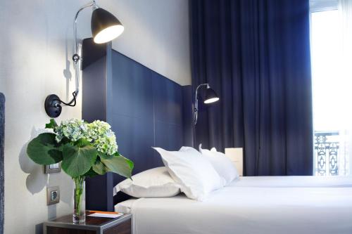 Habitación Doble Estándar del hotel Londres Et New York. Foto 1