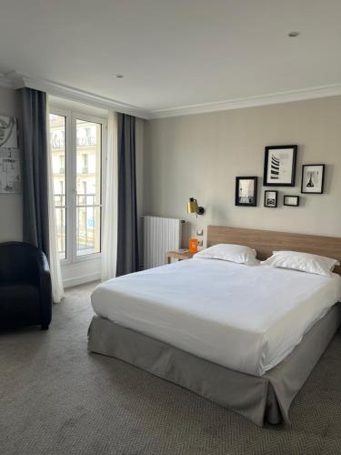 Habitación Doble Superior del hotel Londres Et New York. Foto 3