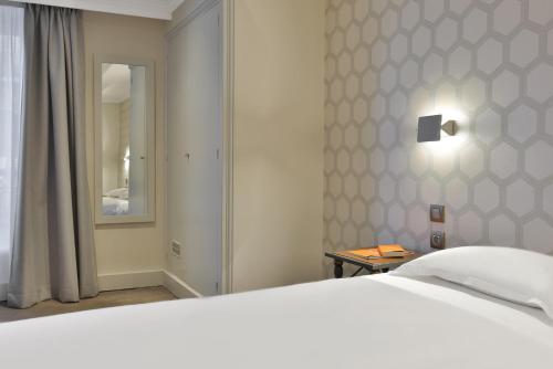 Habitación Doble Superior - 2 camas del hotel Londres Et New York. Foto 5